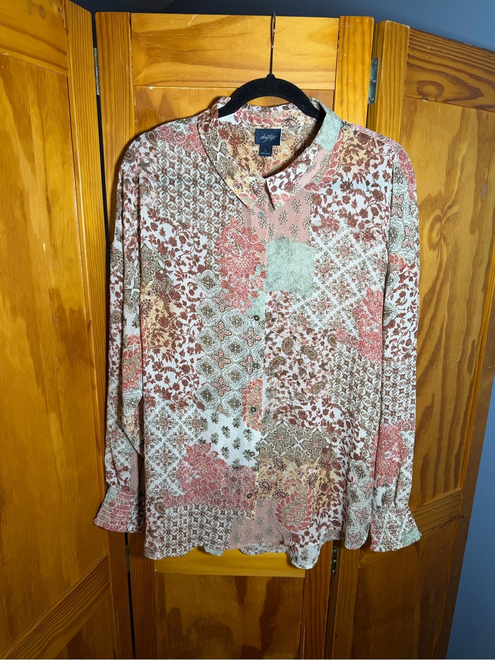 Daytrip Patchwork Floral Button-Up Blouse in Pink & Cream | Sz L | Boho, Prairie